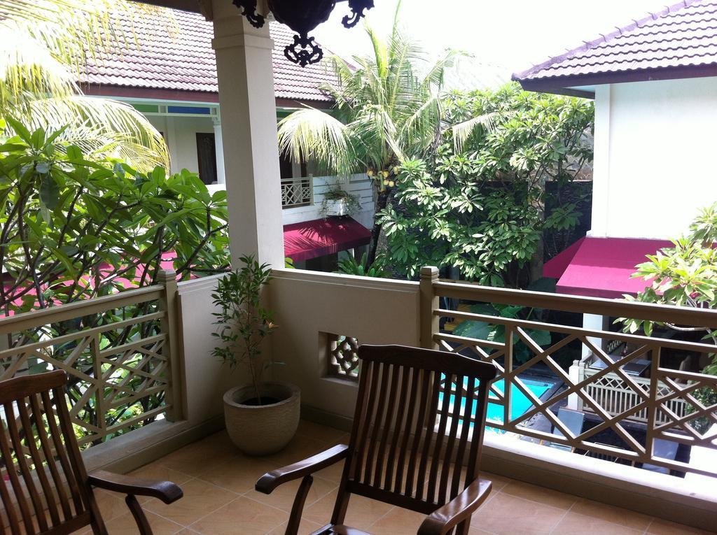 Hotel Indah Palace Yogyakarta Exterior foto